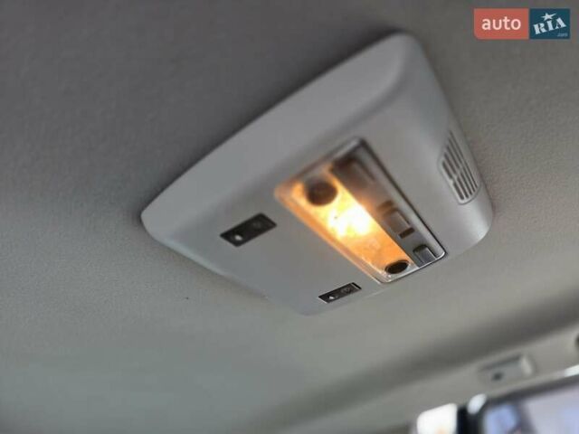 Черный БМВ Х5, объемом двигателя 4.4 л и пробегом 450 тыс. км за 6999 $, фото 12 на Automoto.ua