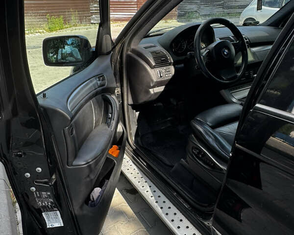Чорний БМВ Х5, об'ємом двигуна 2.99 л та пробігом 306 тис. км за 12400 $, фото 22 на Automoto.ua