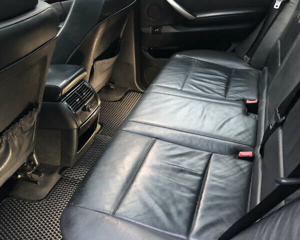 Чорний БМВ Х5, об'ємом двигуна 2.99 л та пробігом 300 тис. км за 12000 $, фото 13 на Automoto.ua