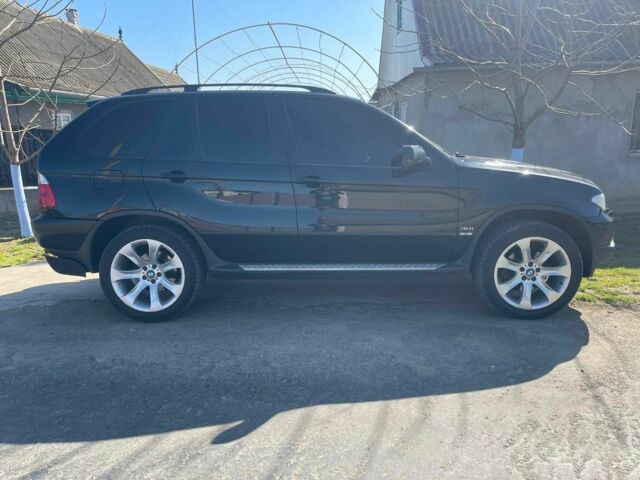 Черный БМВ Х5, объемом двигателя 3 л и пробегом 285 тыс. км за 10000 $, фото 4 на Automoto.ua