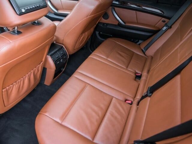 Чорний БМВ Х5, об'ємом двигуна 3 л та пробігом 248 тис. км за 4000 $, фото 4 на Automoto.ua