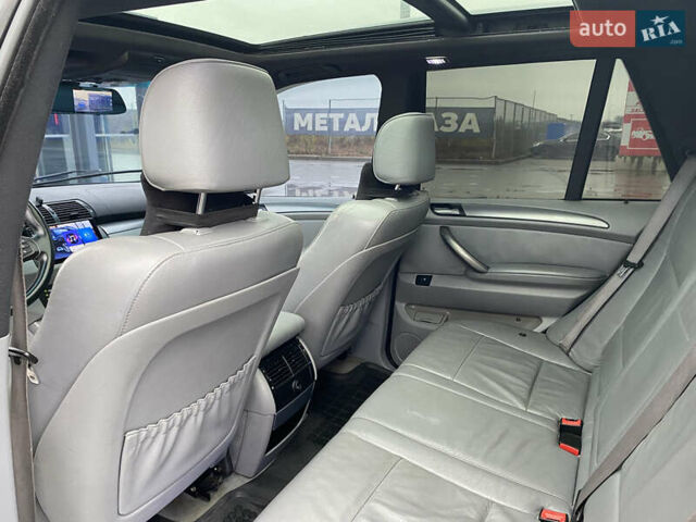 Черный БМВ Х5, объемом двигателя 2.99 л и пробегом 304 тыс. км за 11500 $, фото 7 на Automoto.ua