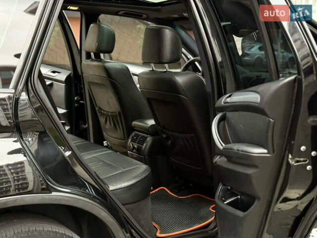 Чорний БМВ Х5, об'ємом двигуна 3 л та пробігом 350 тис. км за 11750 $, фото 27 на Automoto.ua