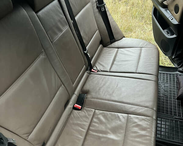 Черный БМВ Х5, объемом двигателя 3 л и пробегом 435 тыс. км за 12500 $, фото 11 на Automoto.ua