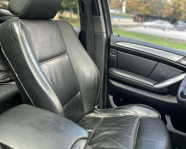 Черный БМВ Х5, объемом двигателя 2.99 л и пробегом 357 тыс. км за 10450 $, фото 62 на Automoto.ua