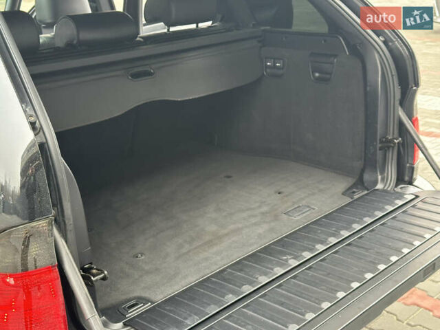 Черный БМВ Х5, объемом двигателя 4.4 л и пробегом 265 тыс. км за 10000 $, фото 32 на Automoto.ua