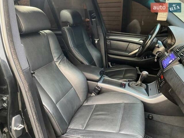 Черный БМВ Х5, объемом двигателя 3 л и пробегом 394 тыс. км за 11650 $, фото 30 на Automoto.ua