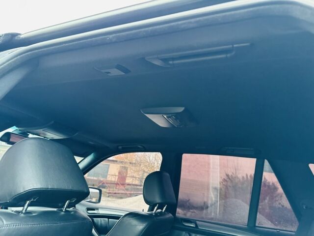 Черный БМВ Х5, объемом двигателя 3 л и пробегом 390 тыс. км за 11950 $, фото 13 на Automoto.ua