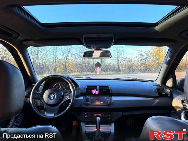 Черный БМВ Х5, объемом двигателя 3 л и пробегом 360 тыс. км за 12750 $, фото 9 на Automoto.ua