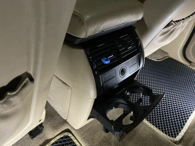 Черный БМВ Х5, объемом двигателя 3 л и пробегом 290 тыс. км за 3000 $, фото 9 на Automoto.ua