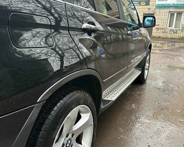 Черный БМВ Х5, объемом двигателя 3 л и пробегом 395 тыс. км за 7330 $, фото 10 на Automoto.ua