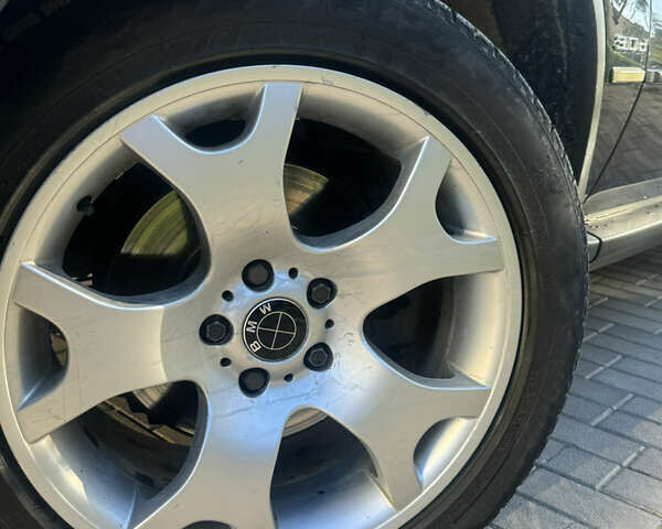 Черный БМВ Х5, объемом двигателя 2.99 л и пробегом 357 тыс. км за 10450 $, фото 34 на Automoto.ua