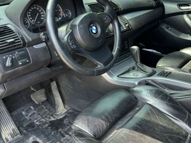 Черный БМВ Х5, объемом двигателя 3 л и пробегом 330 тыс. км за 9200 $, фото 11 на Automoto.ua