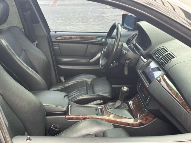 Черный БМВ Х5, объемом двигателя 4.4 л и пробегом 265 тыс. км за 11500 $, фото 22 на Automoto.ua