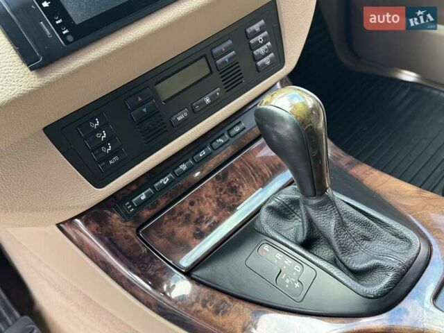 Черный БМВ Х5, объемом двигателя 2.99 л и пробегом 385 тыс. км за 11600 $, фото 33 на Automoto.ua