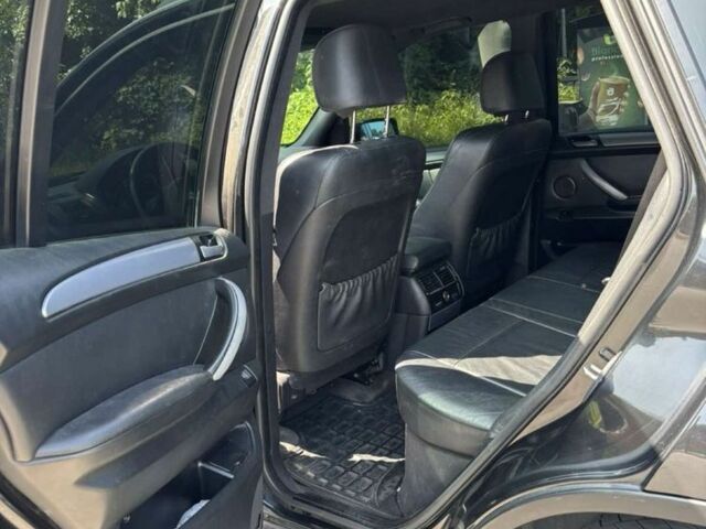 Черный БМВ Х5, объемом двигателя 3 л и пробегом 330 тыс. км за 9200 $, фото 16 на Automoto.ua