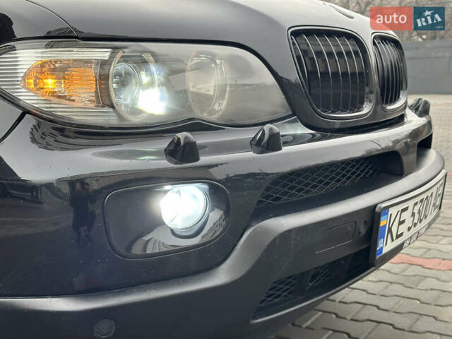 Черный БМВ Х5, объемом двигателя 4.4 л и пробегом 265 тыс. км за 10000 $, фото 5 на Automoto.ua