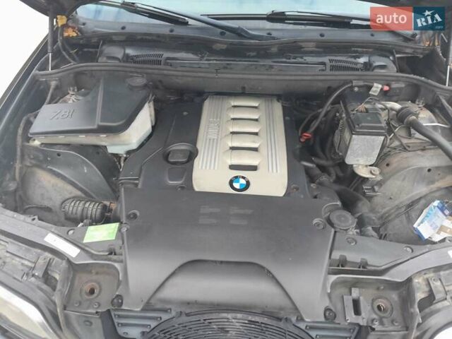 Чорний БМВ Х5, об'ємом двигуна 2.98 л та пробігом 193 тис. км за 6700 $, фото 15 на Automoto.ua