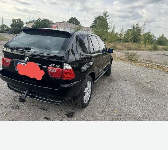 Черный БМВ Х5, объемом двигателя 0 л и пробегом 300 тыс. км за 5000 $, фото 2 на Automoto.ua