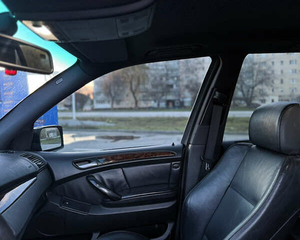Черный БМВ Х5, объемом двигателя 4.8 л и пробегом 385 тыс. км за 8700 $, фото 7 на Automoto.ua