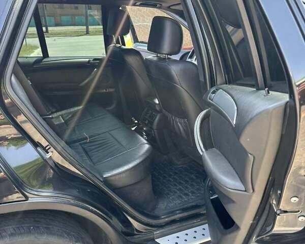 Черный БМВ Х5, объемом двигателя 3 л и пробегом 330 тыс. км за 9200 $, фото 14 на Automoto.ua