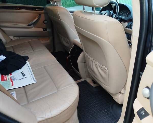 Черный БМВ Х5, объемом двигателя 2.99 л и пробегом 393 тыс. км за 11800 $, фото 19 на Automoto.ua