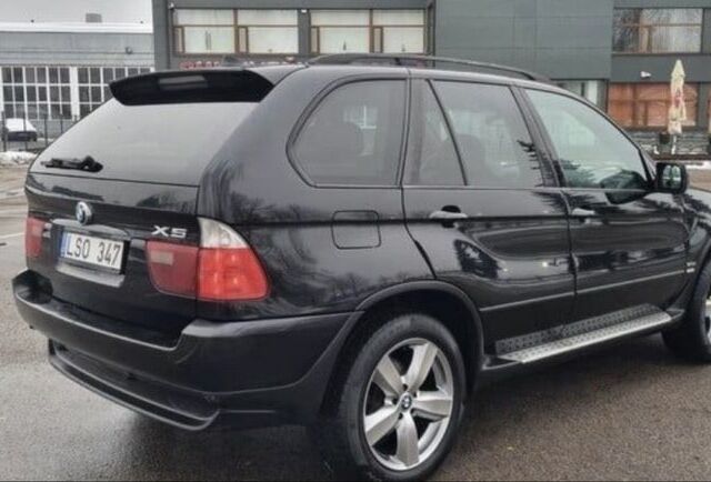 Черный БМВ Х5, объемом двигателя 3 л и пробегом 270 тыс. км за 2130 $, фото 2 на Automoto.ua