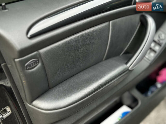 Чорний БМВ Х5, об'ємом двигуна 3 л та пробігом 375 тис. км за 13500 $, фото 76 на Automoto.ua