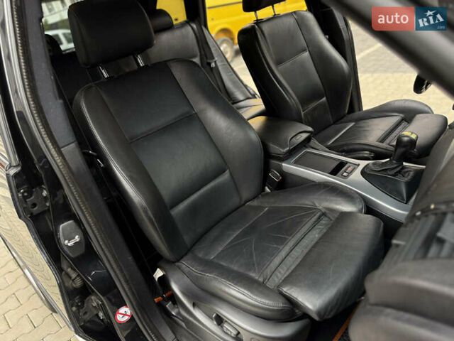 Чорний БМВ Х5, об'ємом двигуна 3 л та пробігом 350 тис. км за 11750 $, фото 42 на Automoto.ua