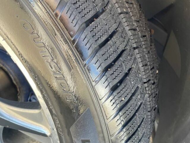 БМВ Х5 2004 в Черновцах на Automoto.ua Черный БМВ Х5, объемом двигателя 3 л и пробегом 471 тыс. км за 11600 $, фото 6 на Automoto.ua