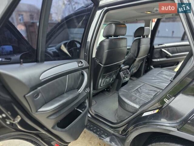 Черный БМВ Х5, объемом двигателя 4.4 л и пробегом 430 тыс. км за 6900 $, фото 20 на Automoto.ua