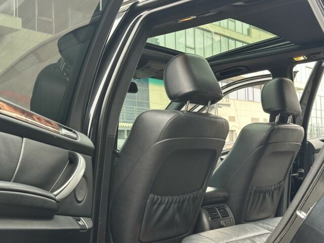 Черный БМВ Х5, объемом двигателя 4.4 л и пробегом 265 тыс. км за 11500 $, фото 14 на Automoto.ua