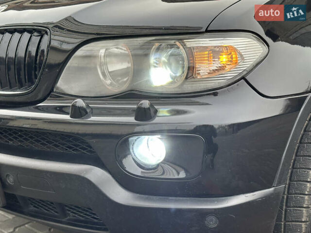 Черный БМВ Х5, объемом двигателя 4.4 л и пробегом 265 тыс. км за 10000 $, фото 6 на Automoto.ua