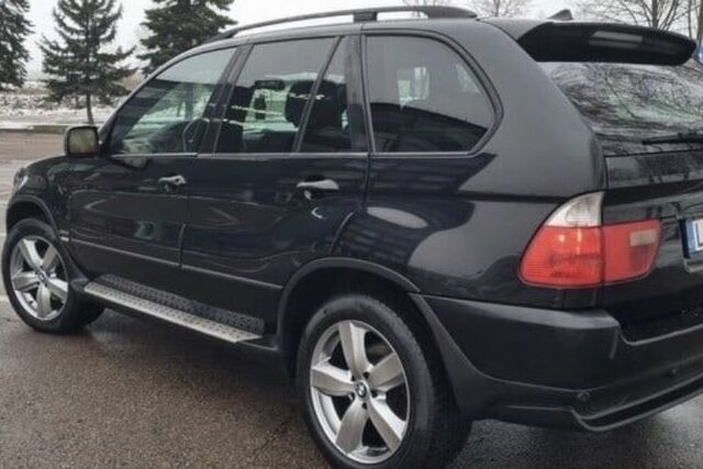 Черный БМВ Х5, объемом двигателя 3 л и пробегом 270 тыс. км за 2130 $, фото 3 на Automoto.ua