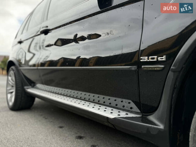 Чорний БМВ Х5, об'ємом двигуна 3 л та пробігом 375 тис. км за 13500 $, фото 51 на Automoto.ua