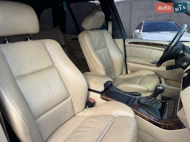 Черный БМВ Х5, объемом двигателя 2.99 л и пробегом 385 тыс. км за 11600 $, фото 30 на Automoto.ua