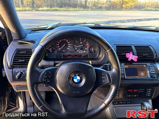 Черный БМВ Х5, объемом двигателя 3 л и пробегом 360 тыс. км за 12750 $, фото 6 на Automoto.ua