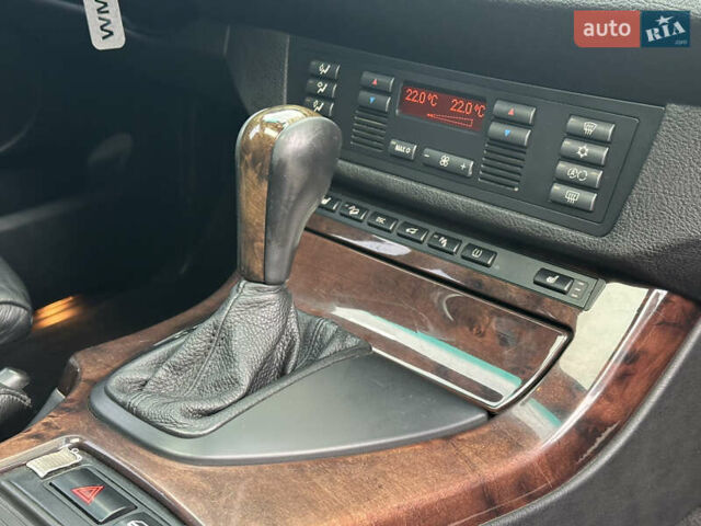 Черный БМВ Х5, объемом двигателя 4.4 л и пробегом 265 тыс. км за 10000 $, фото 19 на Automoto.ua