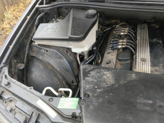 Черный БМВ Х5, объемом двигателя 3 л и пробегом 279 тыс. км за 3000 $, фото 10 на Automoto.ua