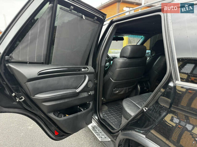 Чорний БМВ Х5, об'ємом двигуна 3 л та пробігом 375 тис. км за 13500 $, фото 64 на Automoto.ua