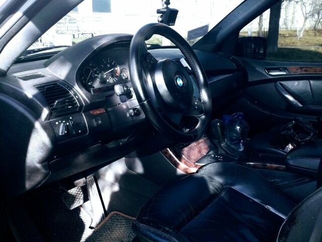 Чорний БМВ Х5, об'ємом двигуна 4.4 л та пробігом 201 тис. км за 9200 $, фото 7 на Automoto.ua