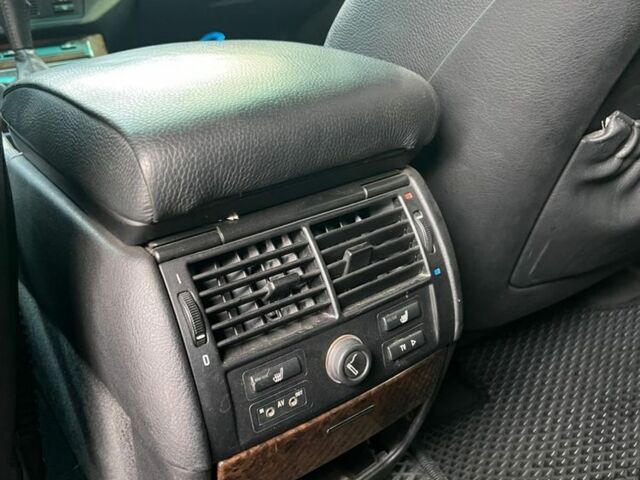 Чорний БМВ Х5, об'ємом двигуна 3 л та пробігом 340 тис. км за 6900 $, фото 12 на Automoto.ua