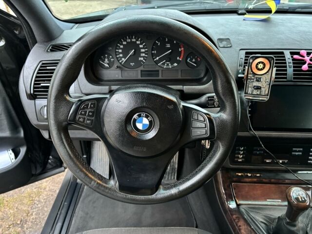 Черный БМВ Х5, объемом двигателя 3 л и пробегом 426 тыс. км за 6000 $, фото 6 на Automoto.ua