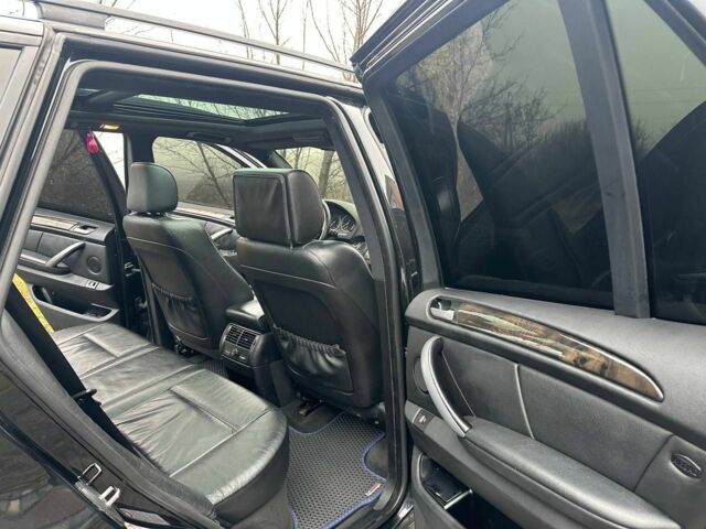 Черный БМВ Х5, объемом двигателя 3 л и пробегом 380 тыс. км за 6400 $, фото 20 на Automoto.ua