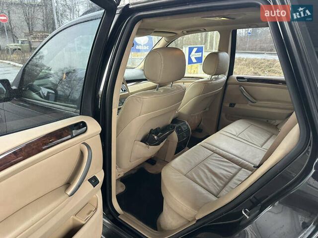 Чорний БМВ Х5, об'ємом двигуна 3 л та пробігом 320 тис. км за 5999 $, фото 12 на Automoto.ua