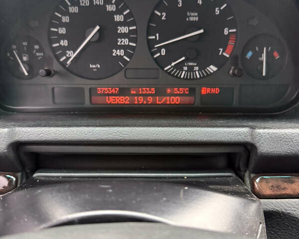 Черный БМВ Х5, объемом двигателя 4.4 л и пробегом 375 тыс. км за 10300 $, фото 9 на Automoto.ua