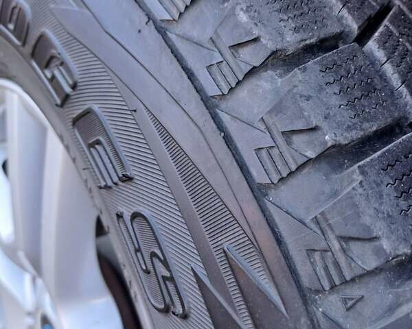 Черный БМВ Х5, объемом двигателя 3 л и пробегом 280 тыс. км за 14700 $, фото 34 на Automoto.ua