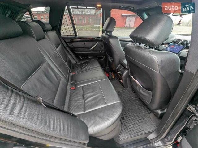 Черный БМВ Х5, объемом двигателя 2.99 л и пробегом 349 тыс. км за 12400 $, фото 21 на Automoto.ua