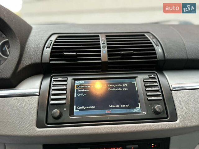 Чорний БМВ Х5, об'ємом двигуна 3 л та пробігом 304 тис. км за 10350 $, фото 54 на Automoto.ua