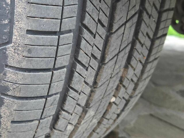 Черный БМВ Х5, объемом двигателя 3 л и пробегом 356 тыс. км за 4655 $, фото 2 на Automoto.ua